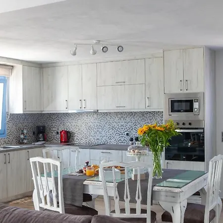 Sunrise Santorini * Emporio (Santorini)