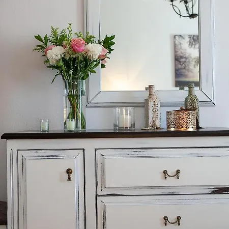 Sunrise Santorini Emporio (Santorini)