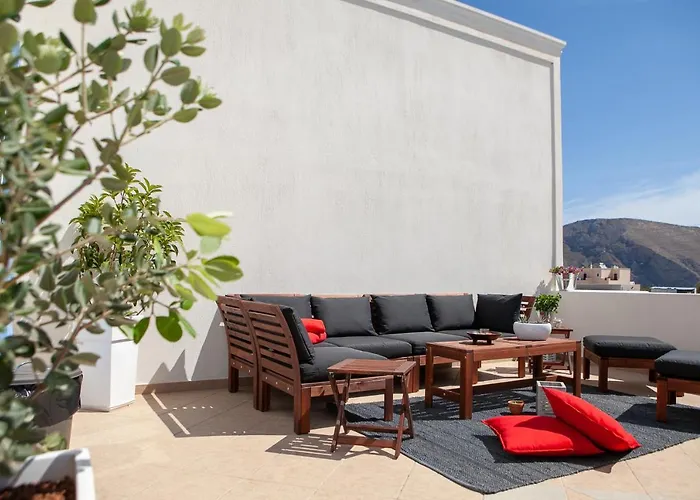 Sunrise Santorini Apartment