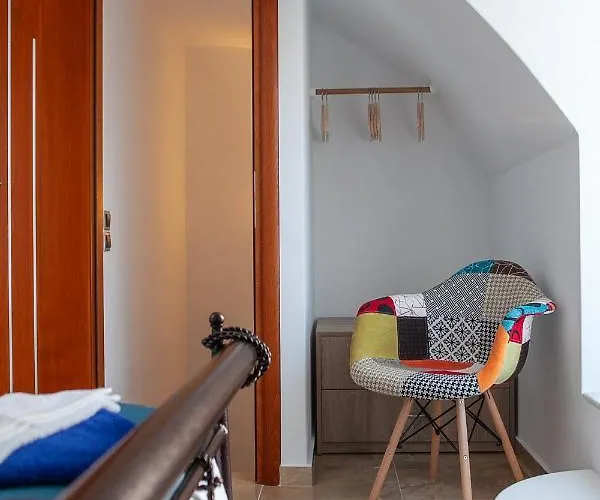 Sunrise Santorini Apartment Emporio (Santorini)