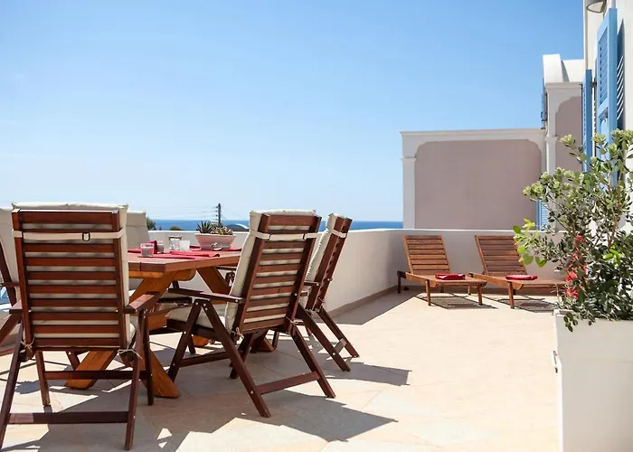 Sunrise Santorini Emporio (Santorini)