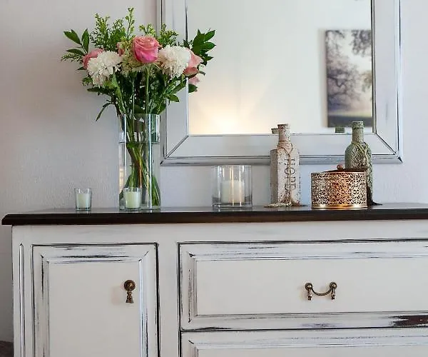 Sunrise Santorini Emporio (Santorini)