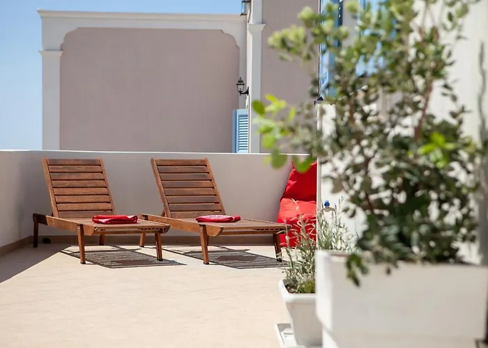 Sunrise Santorini Apartment *