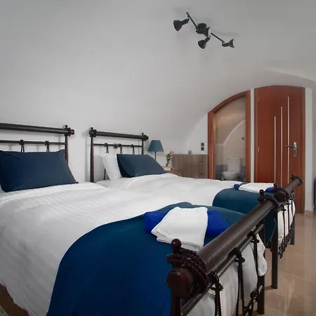 Sunrise Santorini * Emporio (Santorini)